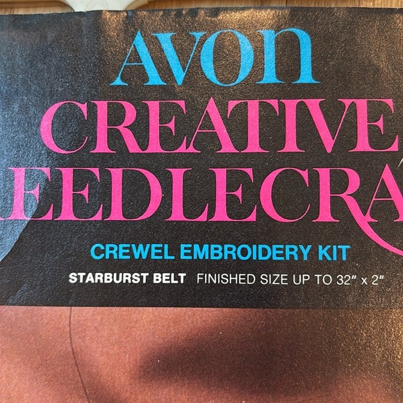 Vtg Avon Needlecraft Belt Kit 1970s Colorful Boho NIP - Picture 2 of 4